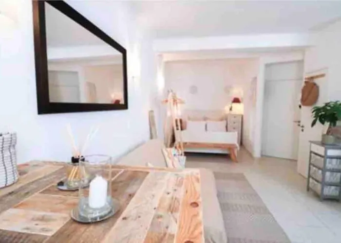 Apartamento Cosy Situé En Plein Cœur Du Vieil Antibes. Antibes
