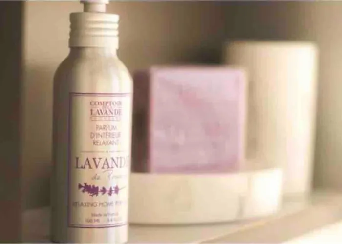 Apartamento Cosy Situé En Plein Cœur Du Vieil Antibes. *